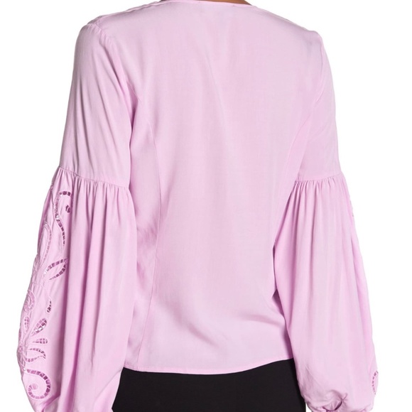 NWT Laundry by Shelli Segal Balloon Sleeve Blouse - Picture 2 of 10